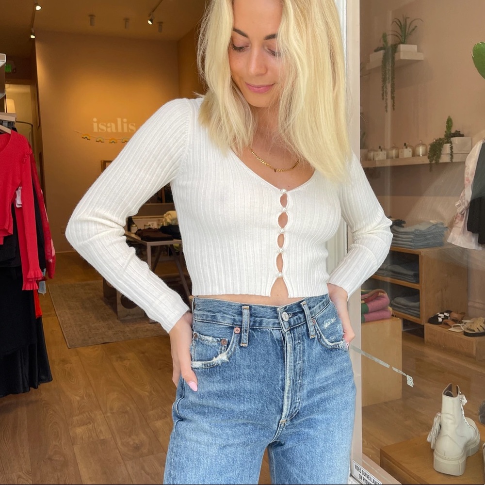 Etienne Long Sleeve Pearl Button Down in Ivory